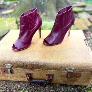 Halogen Hacamden Lea peep-toe. Burgundy Leather Size 7